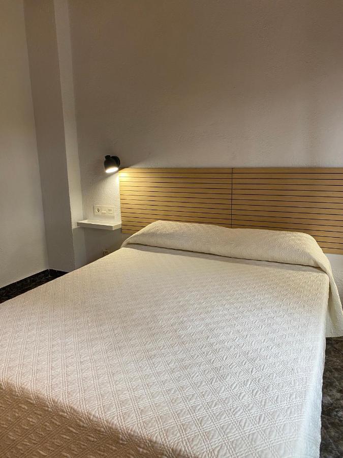 Hotel Rural Cal Amadeu Vilanova de Escornalbou Luaran gambar