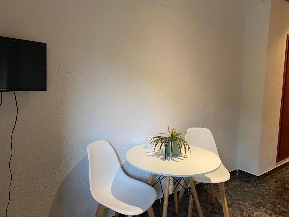 Hotel Rural Cal Amadeu Vilanova de Escornalbou Luaran gambar