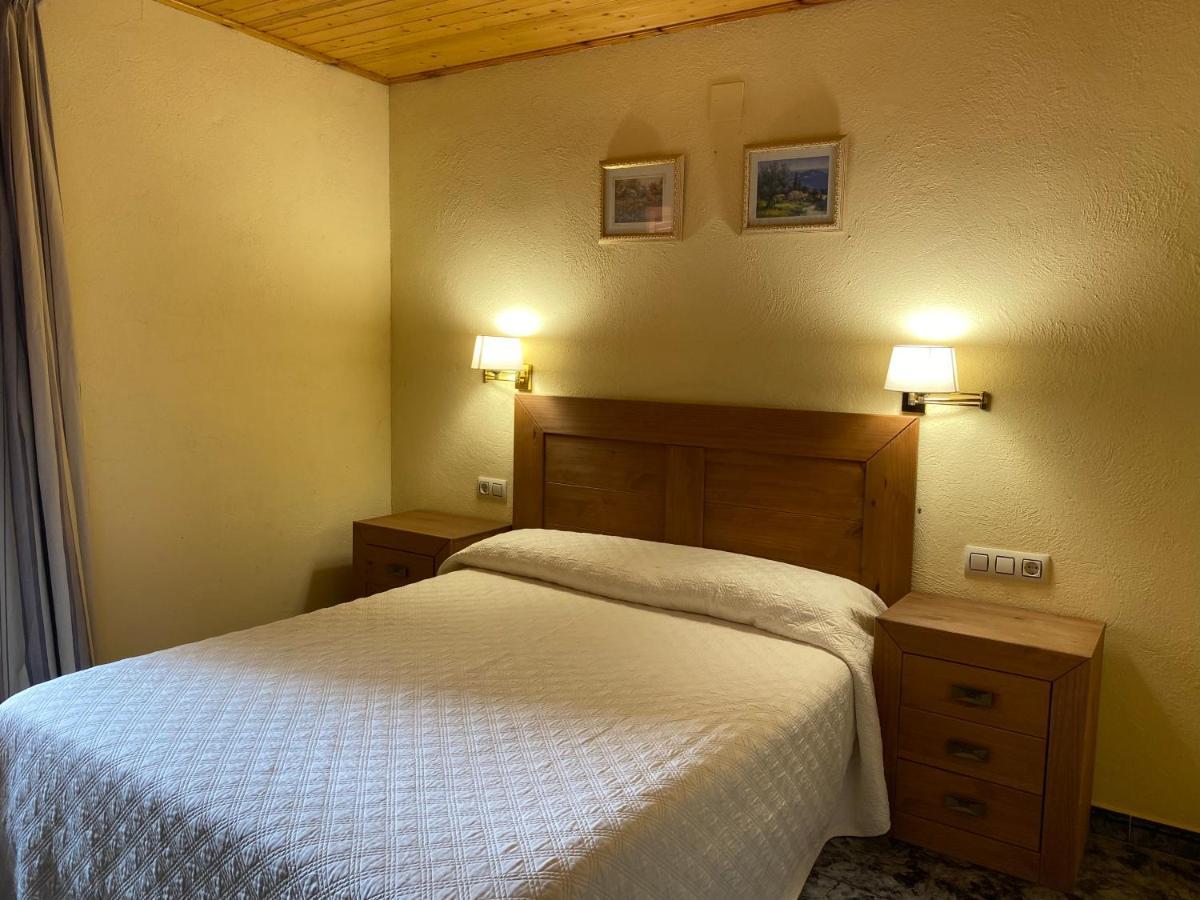 Hotel Rural Cal Amadeu Vilanova de Escornalbou Luaran gambar